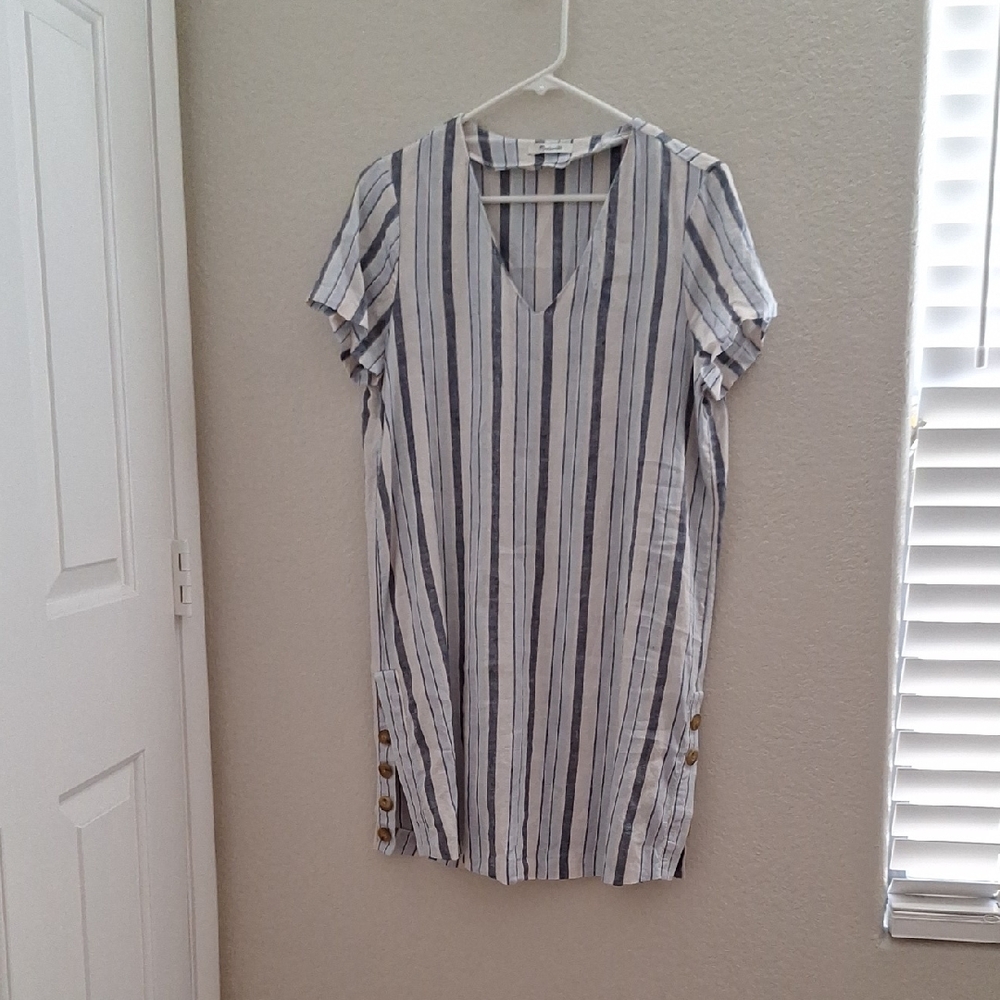 Madewell White and Gray Short Sleeve Boxy Tunic